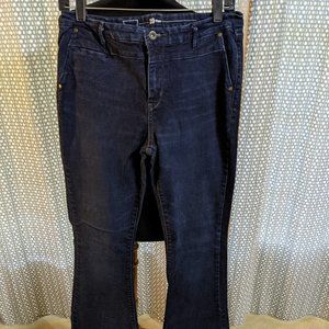 Levi's dark wash flare jeans, size 29